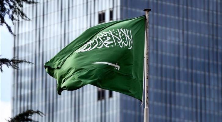 الولايات المتحدة تمدد تأشيرات الزيارة للسعوديين