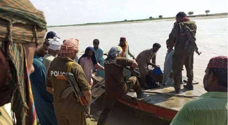 باكستان.. غرق ١٨ امرأة في نهر السند