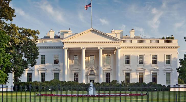 البيت الأبيض يستدعي السفير الصيني في واشنطن