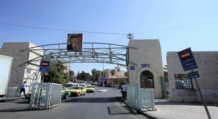 مدخل مستشفى البشير