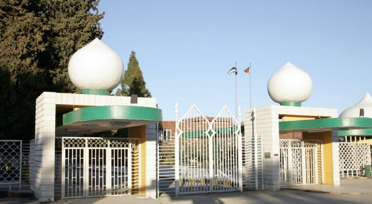 مدخل الجامعة الأردنية