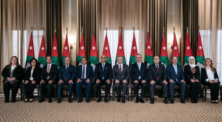 الوزراء الجدد يؤدون اليمين القانونية أمام جلالة الملك في قصر الحسينية