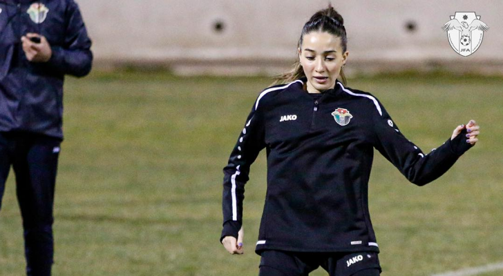 لاعبة المنتخب الوطني روزبهان فريج
