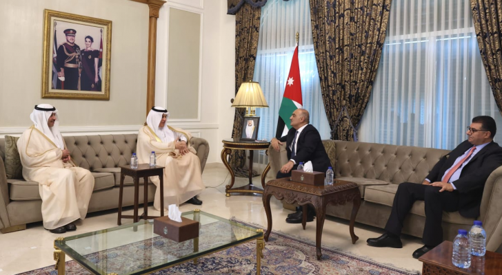 الصورة من اللقاء