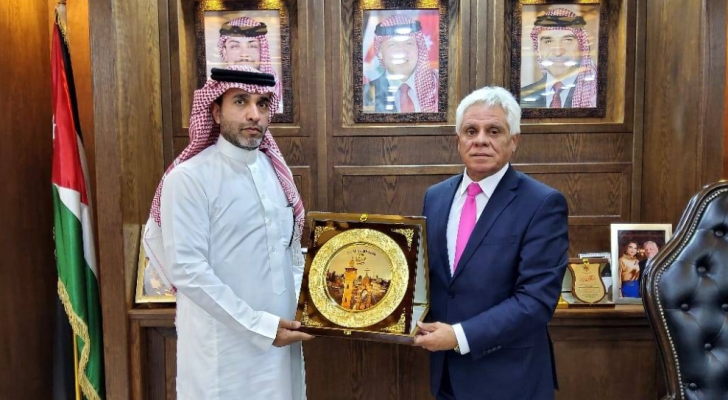 رئيس بلدية السلط الكبرى محمد الحياري، ورئيس هيئة التراث السعودية بدر الحمدان