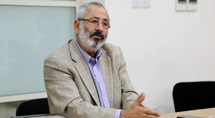 العين مصطفى الحمارنة