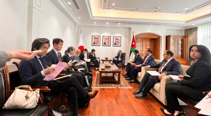 وزير الخارجية وشؤون المغتربين أثناء لقاء مع نظيريه الكرواتي والياباني