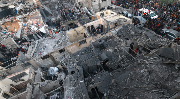 دمار خلفه قصف الاحتلال الإسرائيلي في قطاع غزة