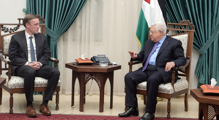 مستشار الأمن القومي الأمريكي جيك سوليفان والرئيس الفلسطيني محمود عباس