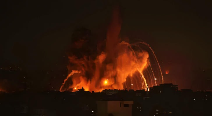 قصف عنيف على قطاع غزة