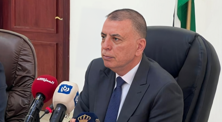 وزير الداخلية مازن الفراية