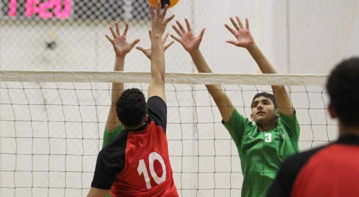 من مباراة الوحدات والكرمل