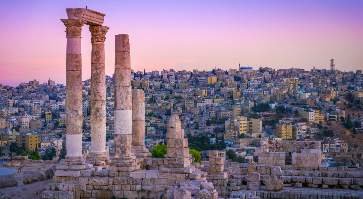جانب من آثار جبل القلعة في العاصمة عمان
