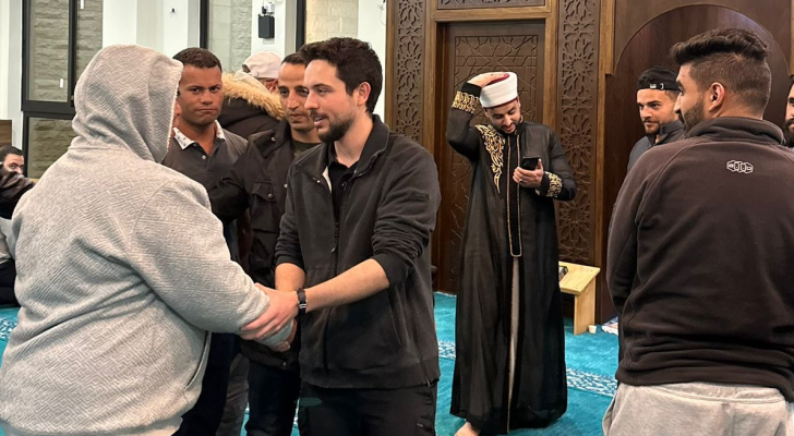 ولي العهد في مسجد محمد زيد الدجاني