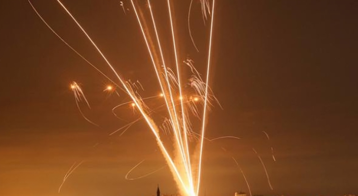 صواريخ في سماء غيلات