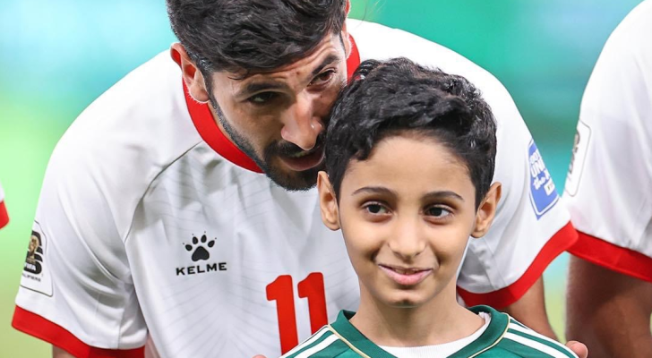 نجم المنتخب الوطني يزن النعيمات