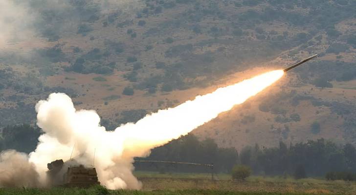 حزب الله يستهدف مواقع الاحتلال بأكثر من ١٠٠ صاروخ