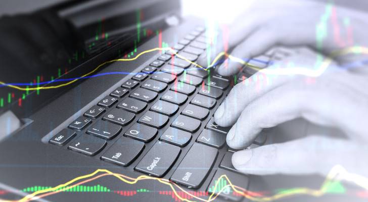 هيئة تنظيم الاتصالات: تأثير على حجوزات بعض شركات الطيران في الأردن