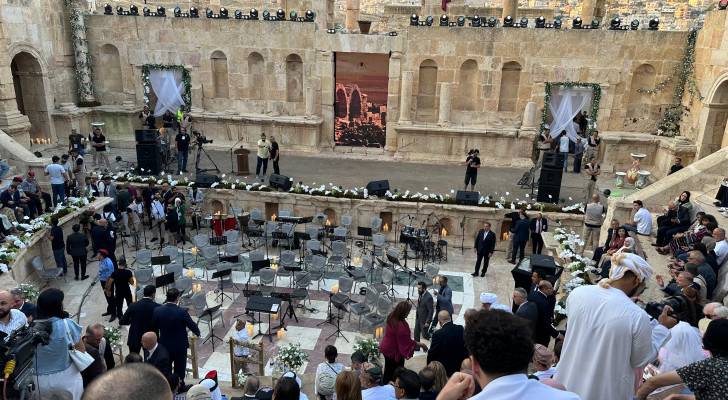 التحضيرات لإفتتاح مهرجان جرش