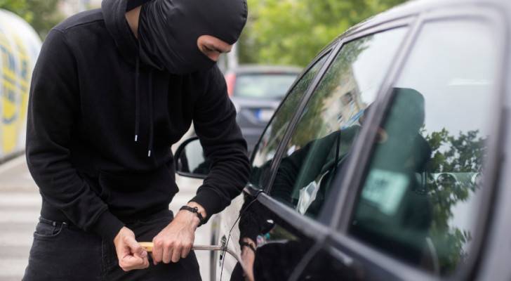 الأمن يكشف عدد جرائم سرقة السيارات في الأردن خلال 2023