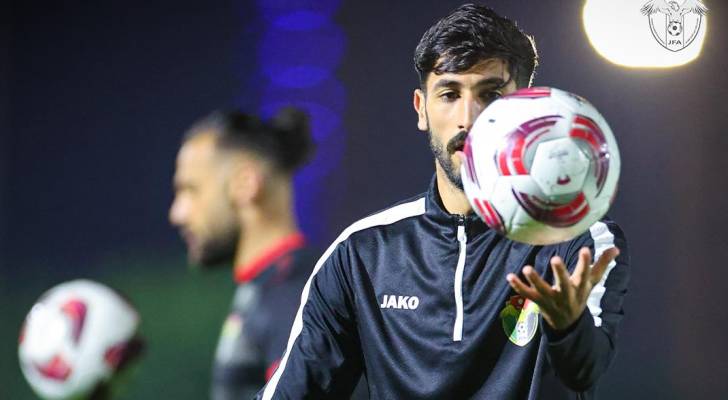 لاعب المنتخب الوطني يزن نعيمات