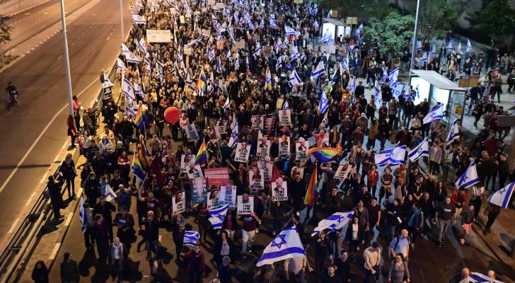 متظاهرون في تل أبيب - أرشيفية