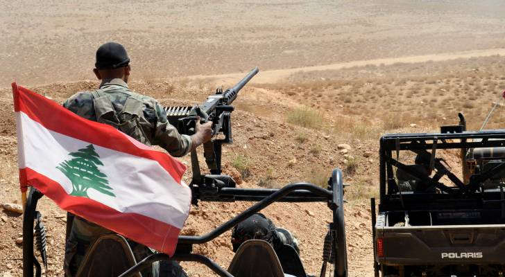 دعوات للجيش اللبناني لتولي زمام الأمور في ظل الأزمة الحالية