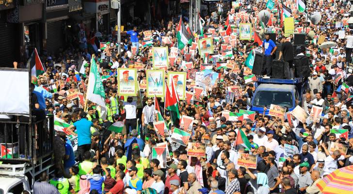 مسيرة في عمان تنديدا بعدوان الاحتلال على فلسطين ولبنان - صور