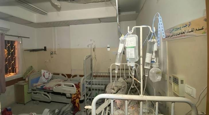 دمار داخل مستشفى كمال عدوان