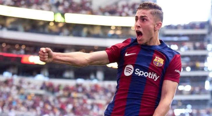 ويس لاعب برشلونة