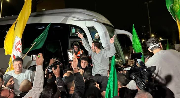 أسرى محررين من سجون الاحتلال