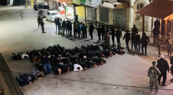 قوات الاحتلال تنكل بالشبان