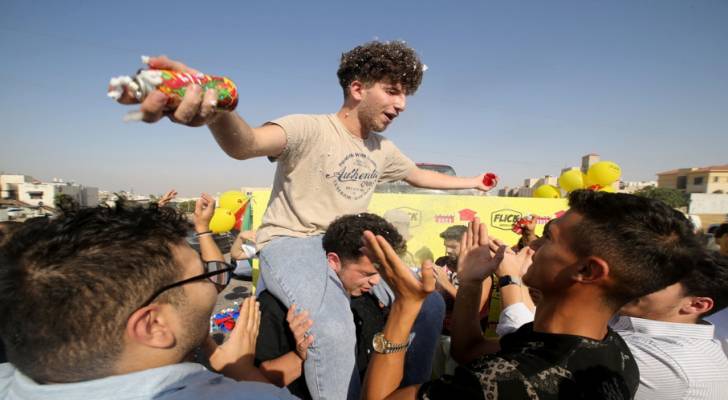 احتفالات طلبة التوجيهي - أرشيفية
