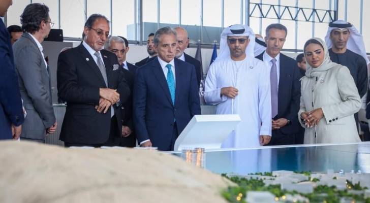 رئيس الوزراء يضع حجر الأساس للمرحلة الأولى من مشروع مرسى زايد في العقبة