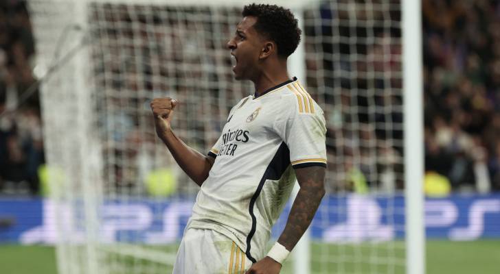 لاعب ريال مدريد رودريغو يحتفل بهدف