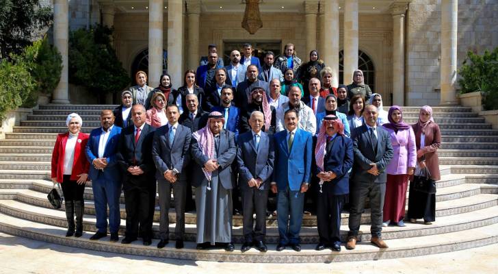 العيسوي يلتقي وفدا من "صناع الخير": الأردن بقيادة الملك ثوابته الوطنية راسخة ومنعة جبهته الداخلية قوية