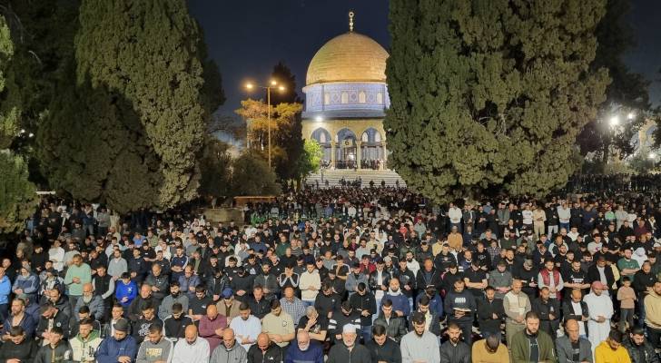 الاحتلال يواصل عدوانه ويستهدف شعائر المسلمين في شهر رمضان