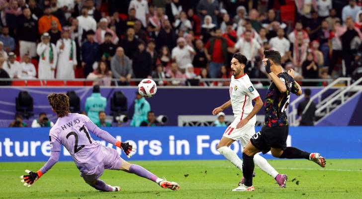 لقطة من لقاء سابق بين كوريا الجنوبية والمنتخب الوطني