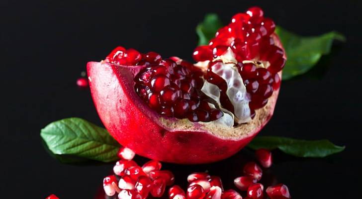 الرمان قد يكون الحل لمشاكل صحية خطيرة.. تعرف إليها