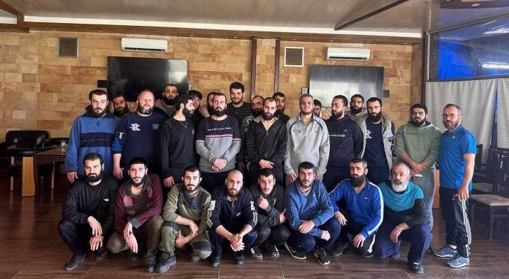الضباط المفرج عنهم