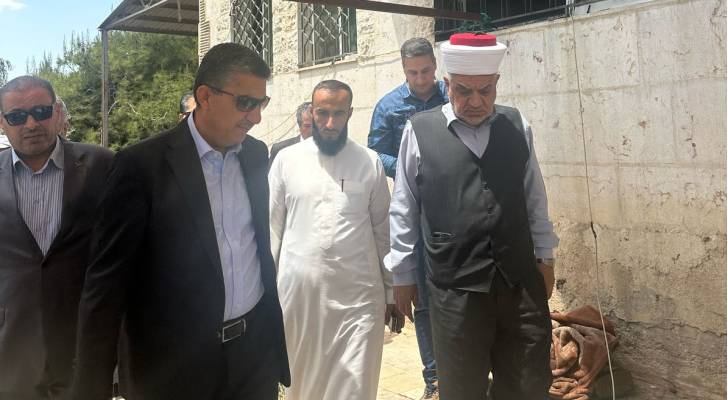 وزير الأوقاف يعزي بوفاة 4 أشقاء في حريق سكن تابع لأحد المساجد في عمان - صور وفيديو