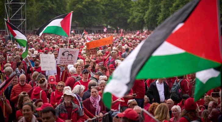 مظاهرة في لاهاي لدعم الفلسطينيين