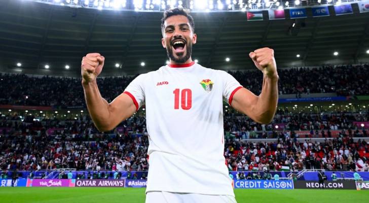 لاعب المنتخب الوطني موسى التعمري يحتفل في مباراة سابقة