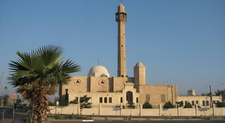 شرطة الاحتلال تشن حملة لقمع الأذان تطال مساجد في اللد والرملة