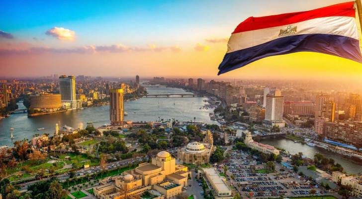 مصر تدين بشدة الهجوم الإيراني على قطر وتدعو لوقف فوري لإطلاق النار