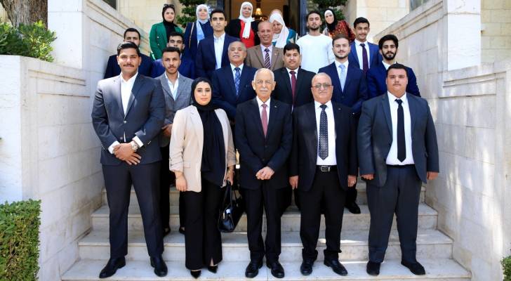 رئيس الديوان الملكي الهاشمي يوسف حسن العيسوي