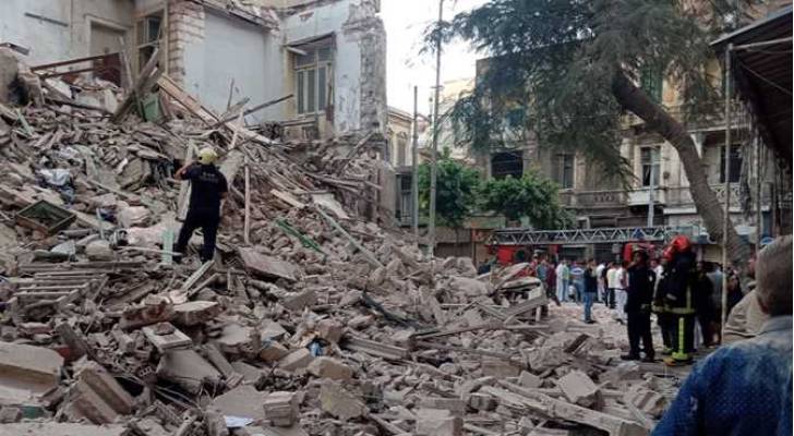 انهيار عقار قديم في الإسكندرية يودي بحياة شخص ويصيب 6 آخرين