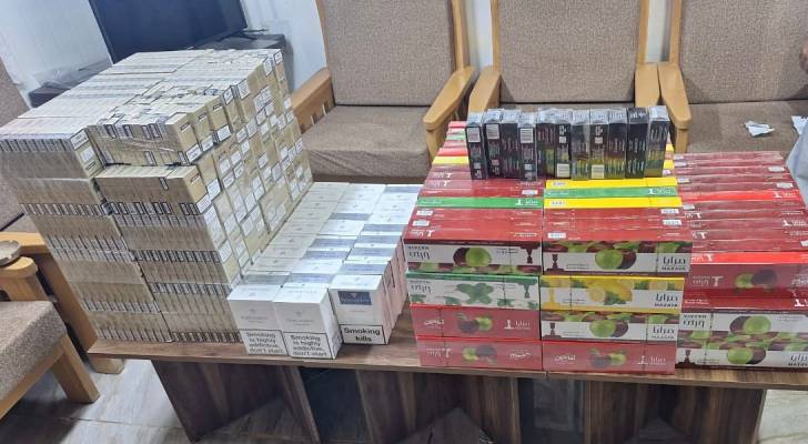 الجمارك تضبط 30 ألف عبوة “جوس تدخين” مقلدة