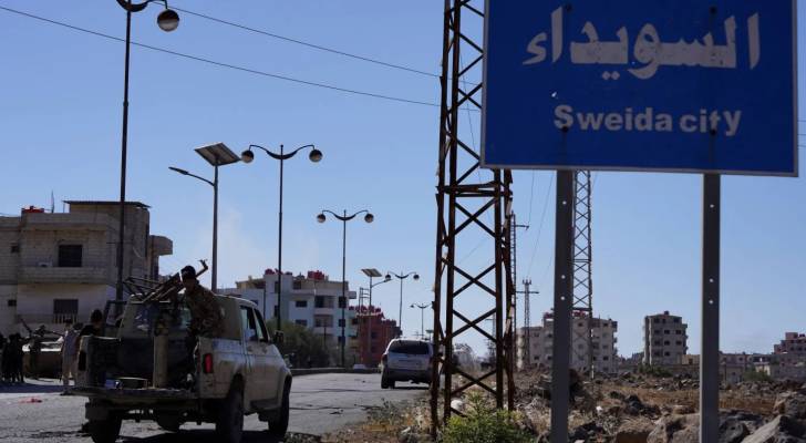 الاحتلال يزعم إرسال مساعدات إلى السويداء
