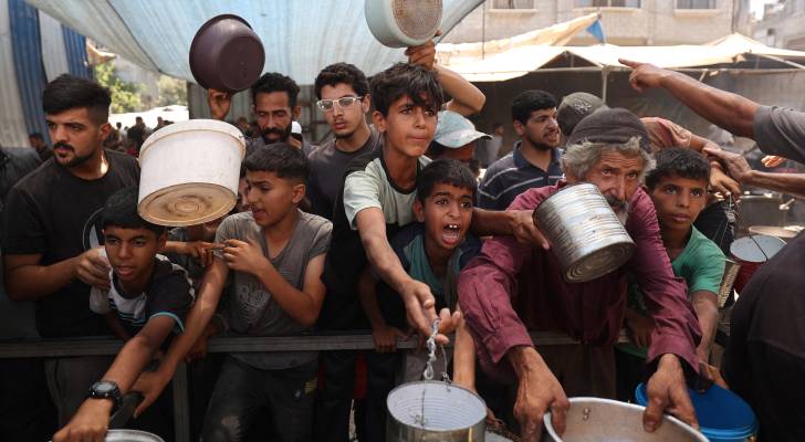 أزمة إنسانية حادة في غزة: المستشفيات تغص بمرضى الإجهاد بسبب الجوع الشديد